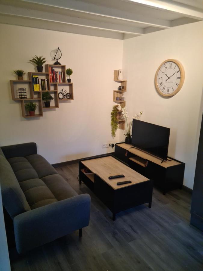 Logement Entier Situe A Taponnat Fleurignac. Экстерьер фото